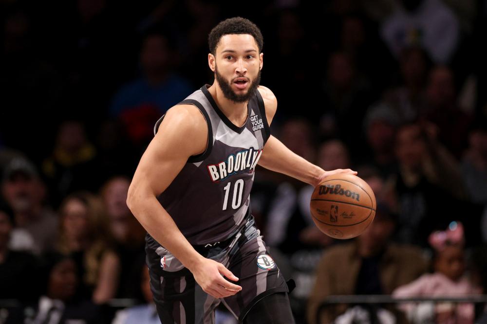 而曼联目前 而曼联目前