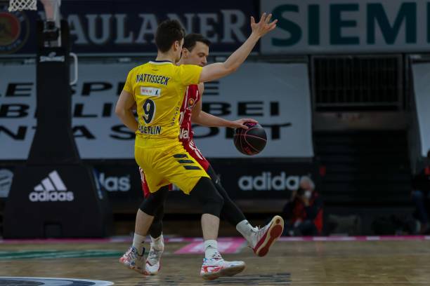 又一力证 又一力证